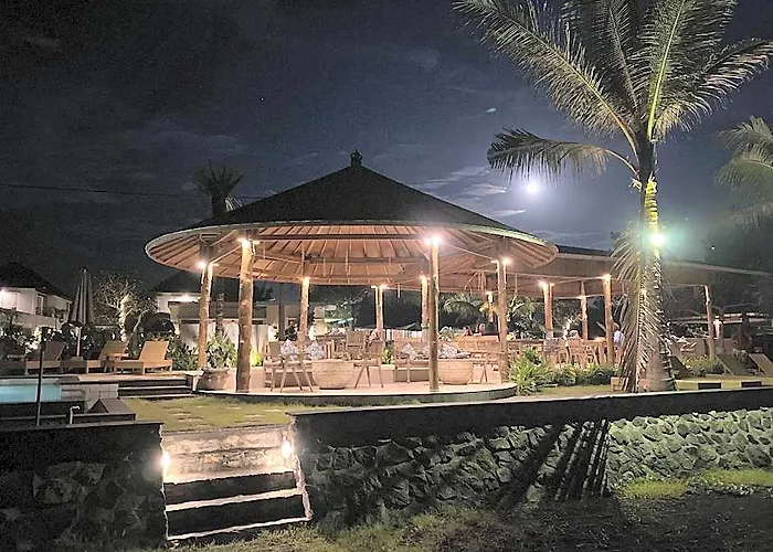 Wide Sands Beach Retreat