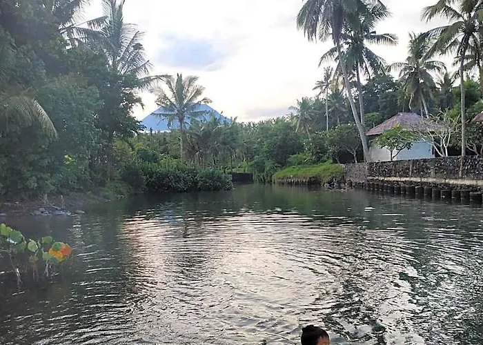 Jasri Dalem Surf Retreat