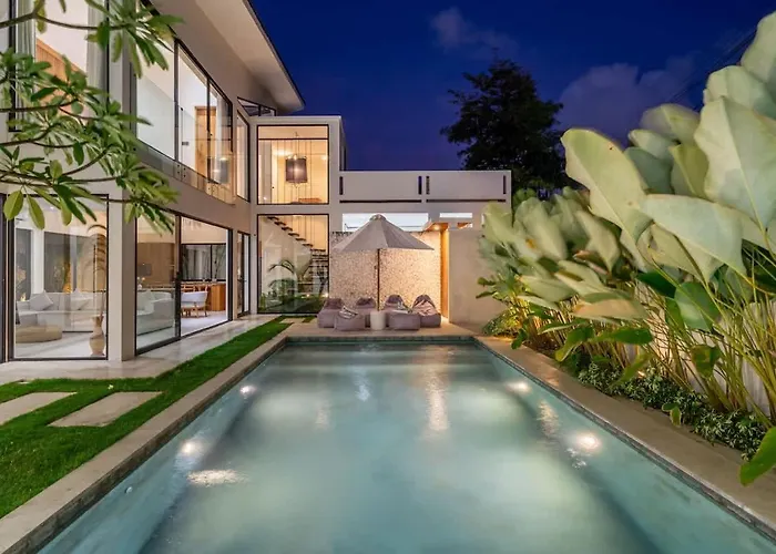 Villa Skye Modern Luxury Unveiled 4BR Villa