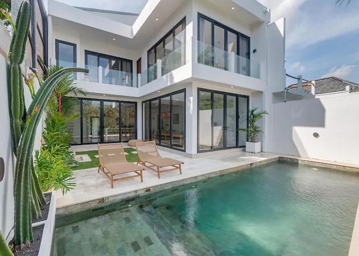 Beach View 2Br Villa Nam With Pool, Seseh Beach