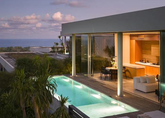 Lyvin Melasti Villas