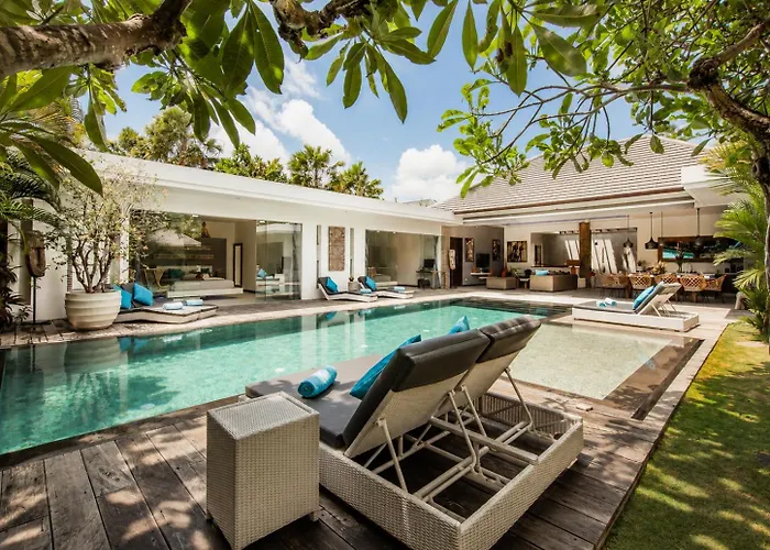 Rosa Paradise - Luxury 4Br Villa In Seminyak