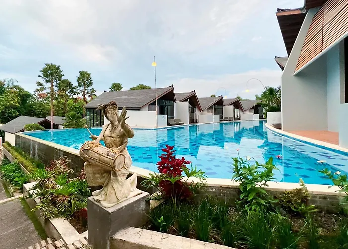 Luxury Villas In Nusa Dua - 2 Bedroom, Infinity Pool, Pet Friendly & Concierge