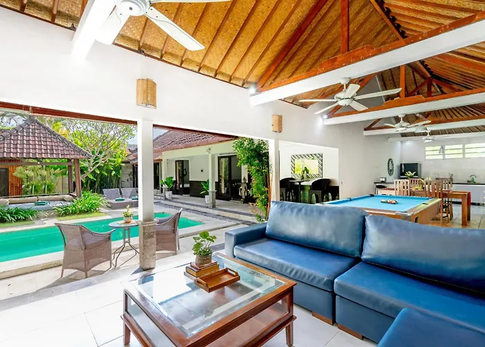 A B C 8Br Private Villas Pool And Kitchen Legian Seminyak