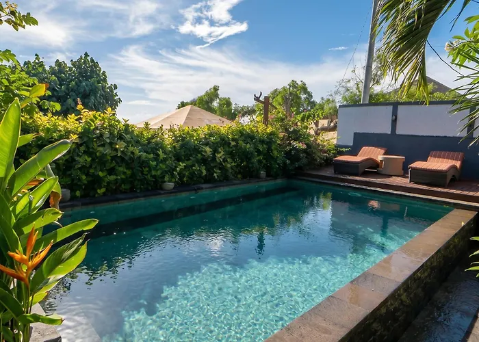 Private Pool - Sound Of Waves - Nusa Ceningan