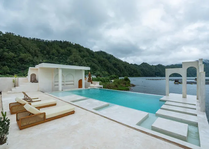 Holista Bali