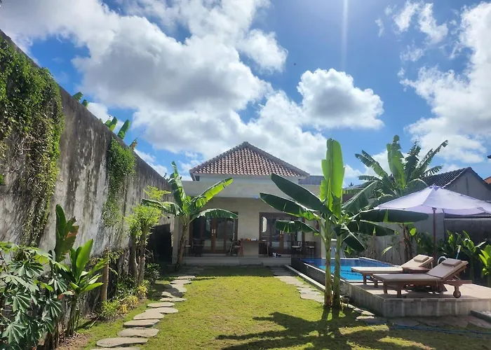 3Br Villa With Djoglo & Private Pool, Kuta South