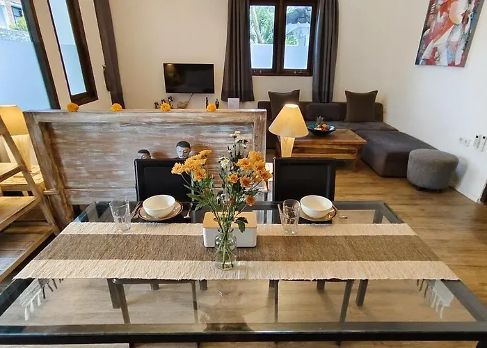 Umalas Digital Nomad Studio With Kitchen