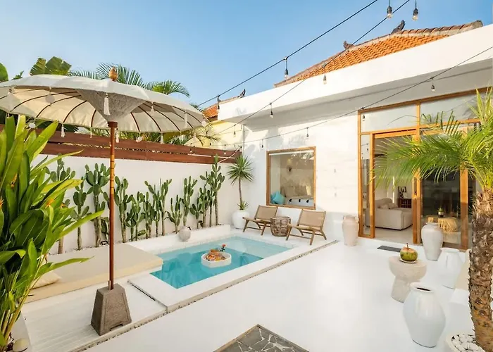 Elegant 1Br Private Pool Villa In Heart Of Canggu