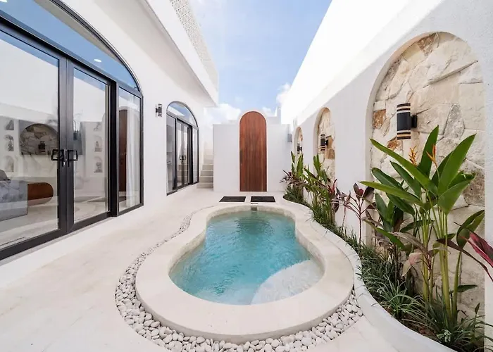 Villa Tombak - A Stylish & Modern 2Br Villa