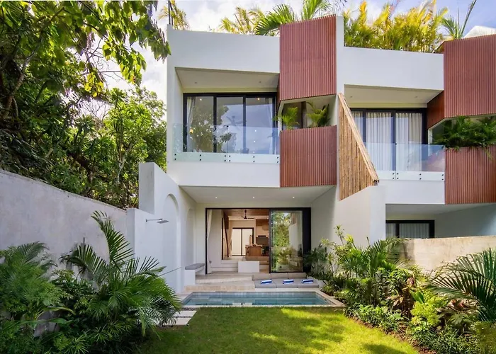 Six Palm 2Br Villa With Rooftop Near Padang Beach