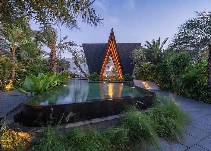 Nuju Uluwatu - Adults Only
