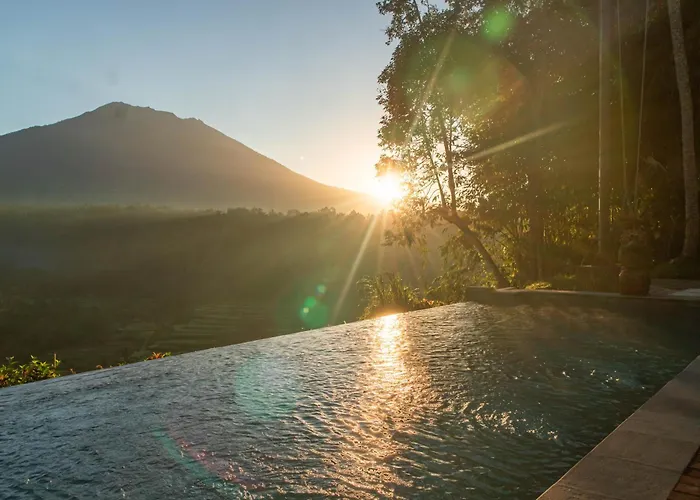 Villa Lereng Agung