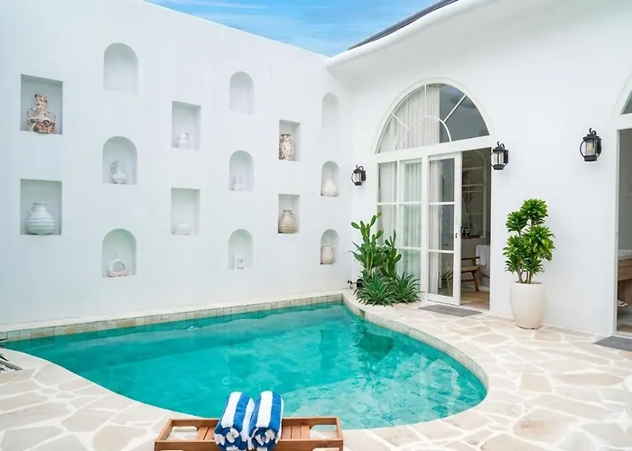 D'Zora Villa Balangan
