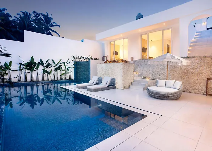 Ultra-Luxury 2-Bdr Private Retreat Near Ubud