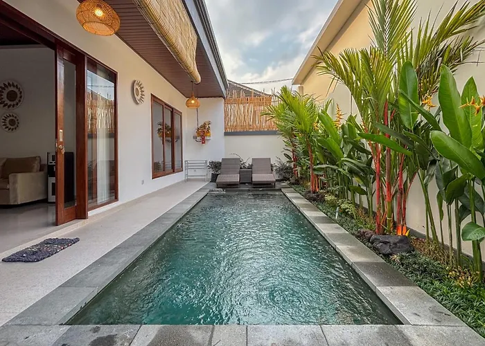 Padi Mas Villas With Private Pool