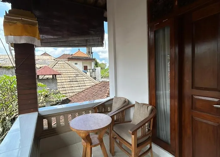 Putra Maha Homestay
