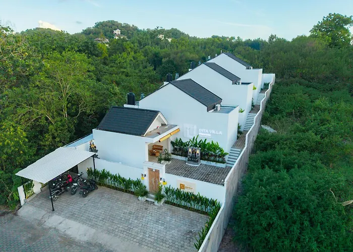 Dita Villa Uluwatu