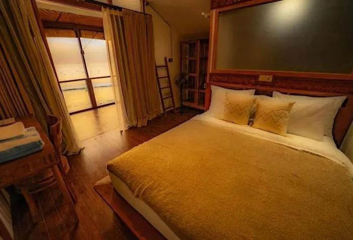 Sunset Ocean Stay