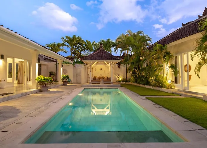 Villa Mas Estate
