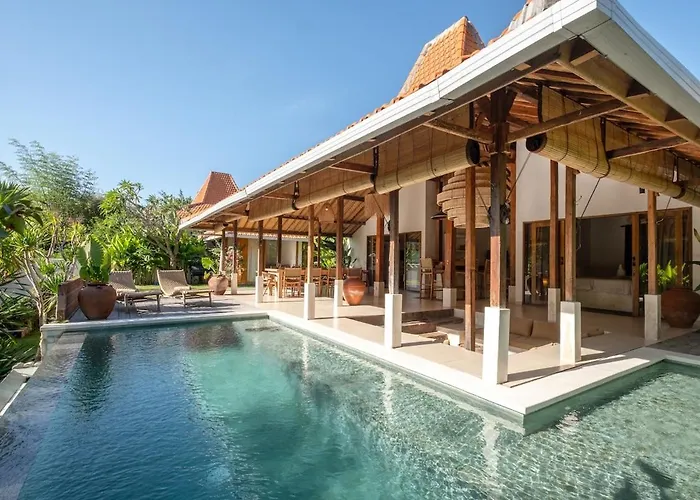 3Br Villa Joglo Catalina - Family Gataway - Heart Of Uluwatu
