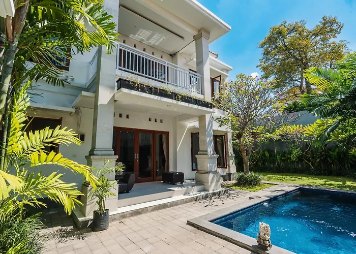 Villa Susan 6 Bedroom - 5 Mins To Cafes And Shops In Seminyak
