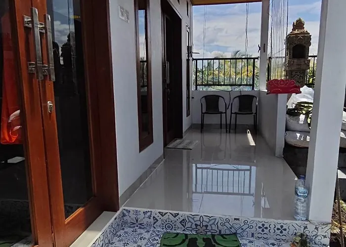 Rumah Subur Wayan Ari
