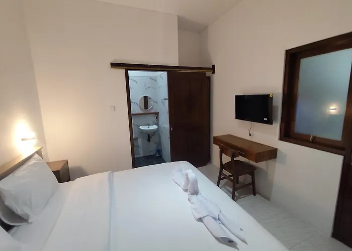 Moonrise Rooms