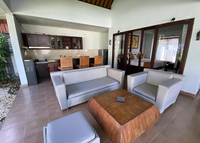 House Tanjung Legian