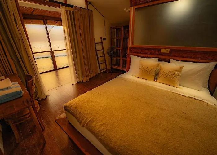 Sunset Ocean Stay