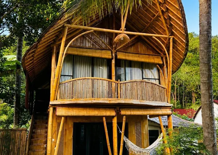 Casa Da Praia - Unique Bamboo House