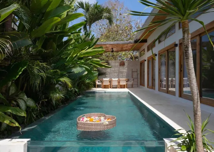 Villa De Luxe - Private Pool - 4 Min Melasti Beach