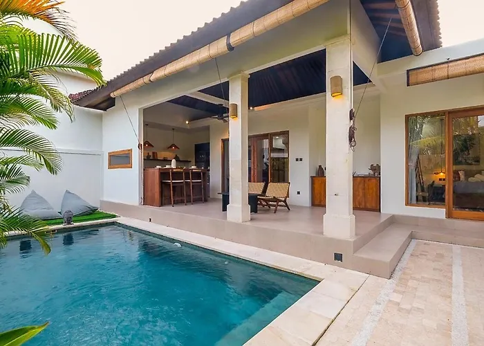 Luxury Umalas Villa With Private Pool - Kisah Kasih 2