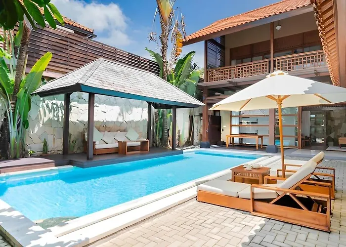Villa Str Bali Luxury Tropical