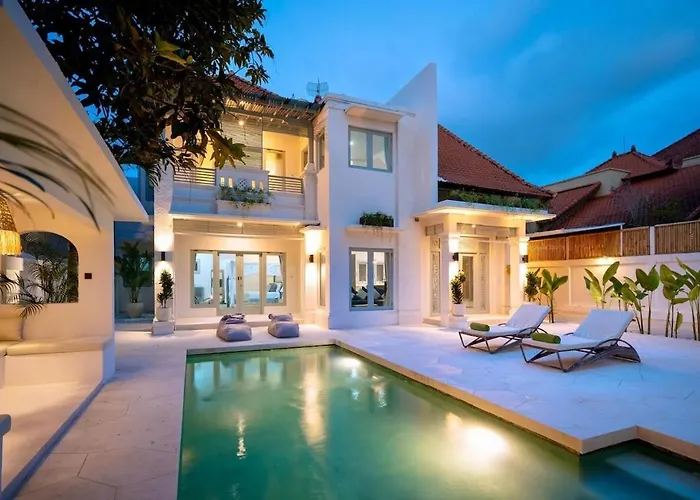 Stylish 3Br Villa With Large Pool Central Seminyak