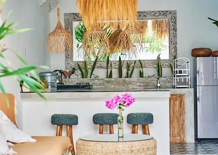 Bohemian 2 Bdr Villa In Bingin