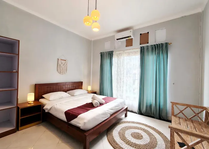 Astina Garden Uluwatu - Tropical & Cozy House In Uluwatu Central