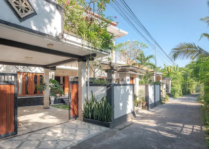 Luxury 4Br Villa With Private Pool Near Lovina Beach