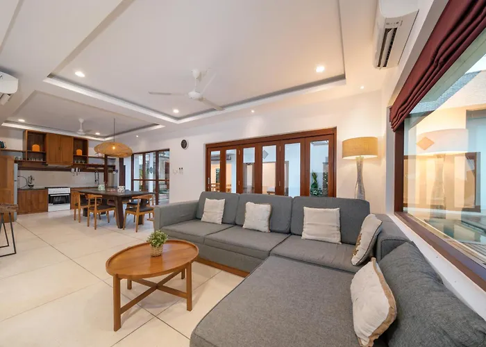 Floro Villa Canggu By Dhananjaya Hospitality
