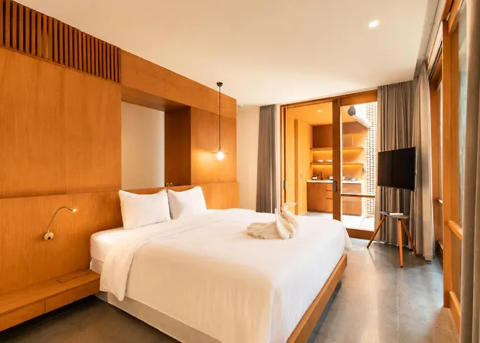 Jaladhi Echo Beach Villa