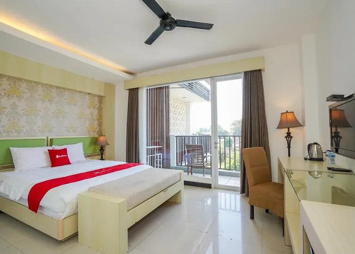 Reddoorz At First Homestay Bypass Kuta