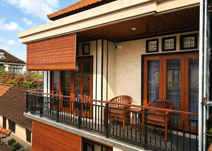 Caya House