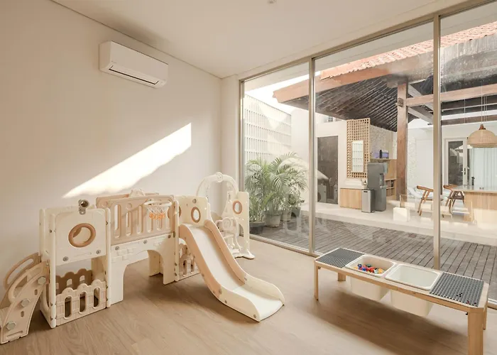 Astavana Suites Batubelig
