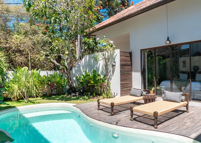 Elegant Tropical Escape Villa With Private Pool Uluwatu