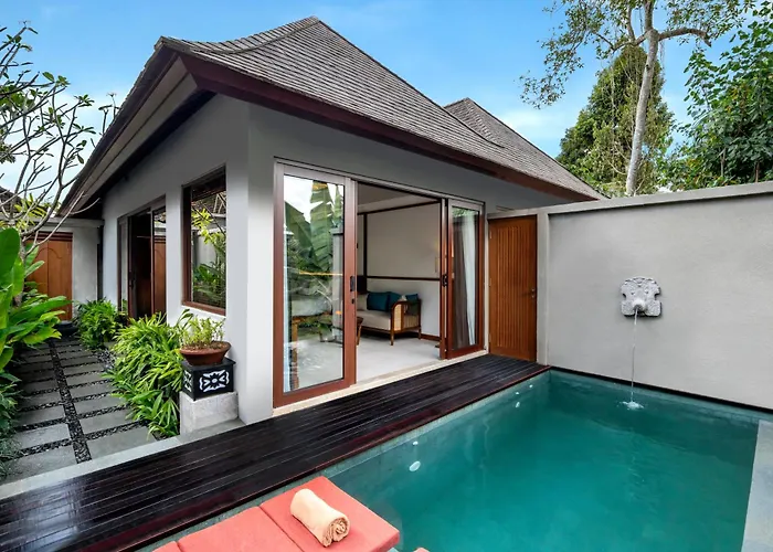 Emana Wedari Villas