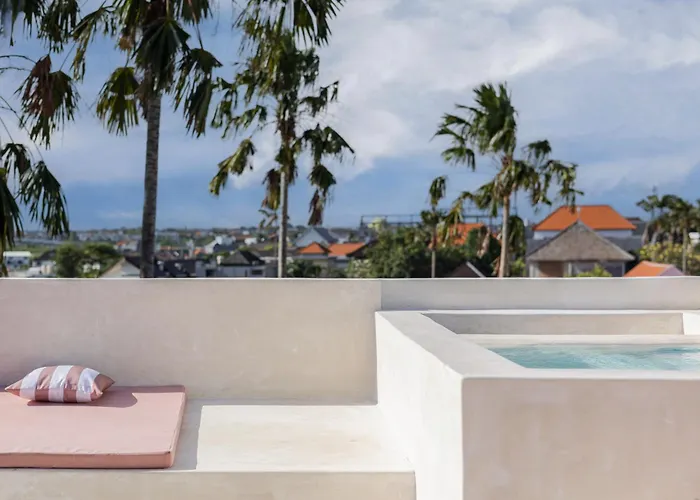 Casa Ateliero Aparthotel Canggu