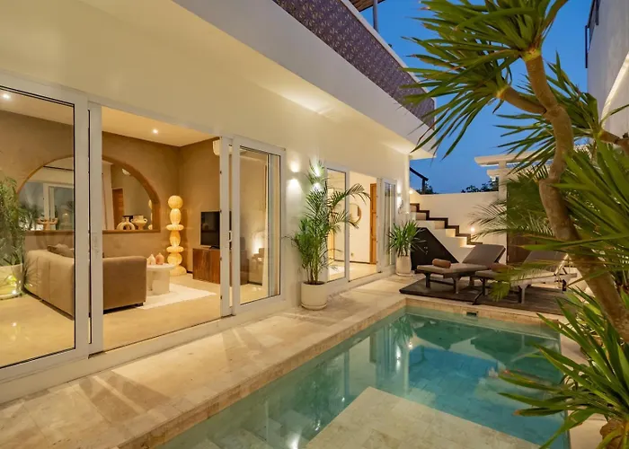 Sea-View Rooftop & Pool - 5Min To Ocean - 2 Br
