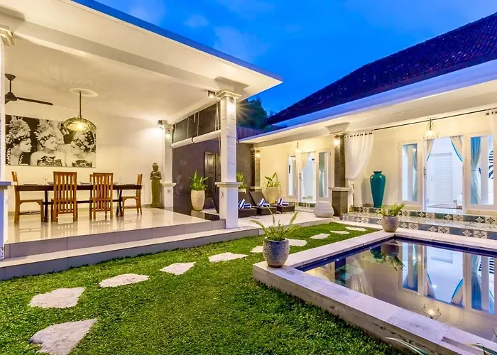 Villa Pucuk Harum 3Bdr & Private Pool, Seminyak, Petitenget