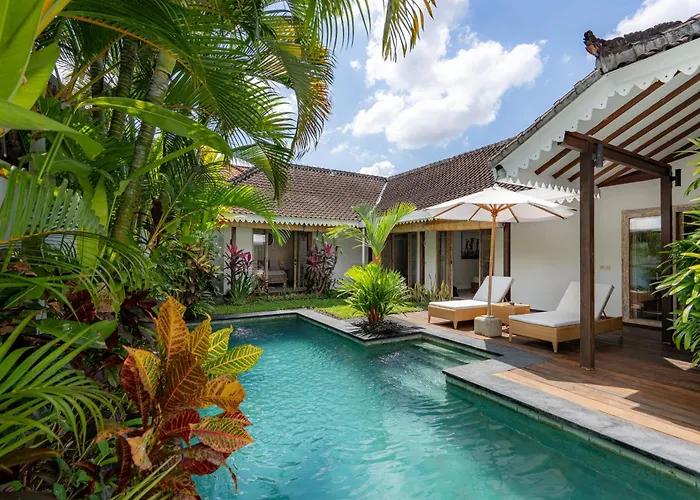 Santi Villa By Betterplace