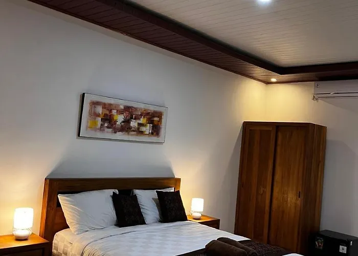 Ari Guest House 11
